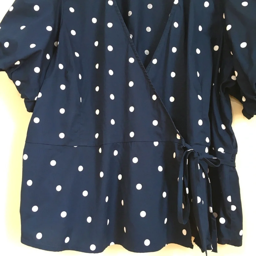 Old Navy Navy White Dots Waist Defined Puff Short Sleeve Tie-Wrap Blouse